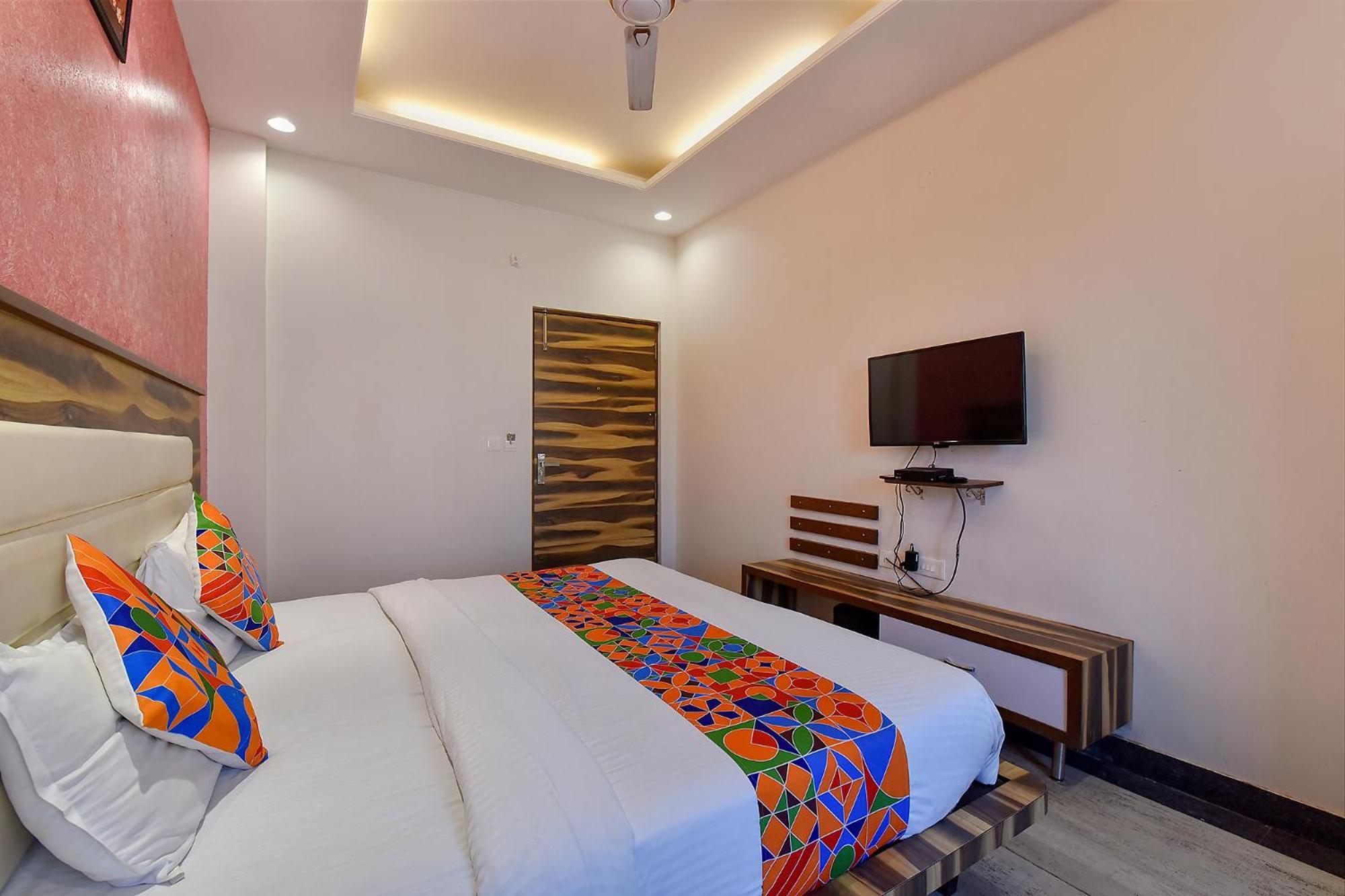 Fabhotel The Wind Palace Jaipur Exterior photo